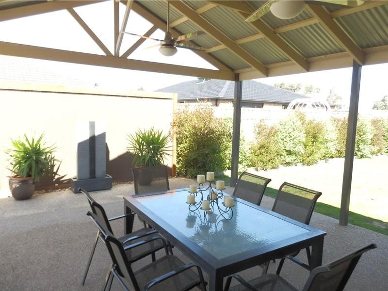 2 Kilmarnock Court, Moama NSW 2731