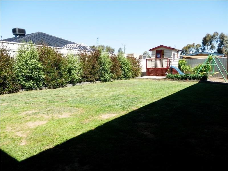 2 Kilmarnock Court, Moama NSW 2731