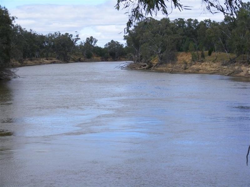 2070 Perricoota Road, Moama NSW 2731