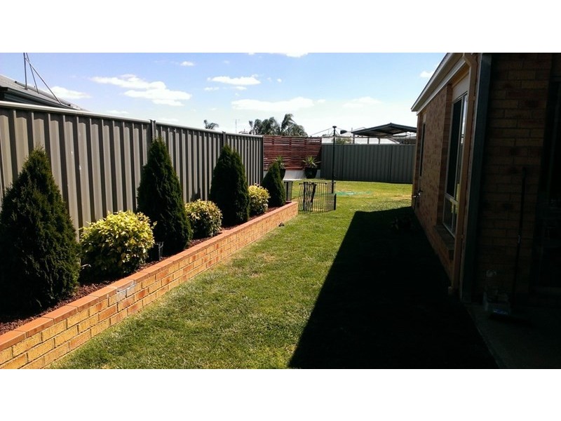 3 Yeovil Court, Echuca VIC 3564