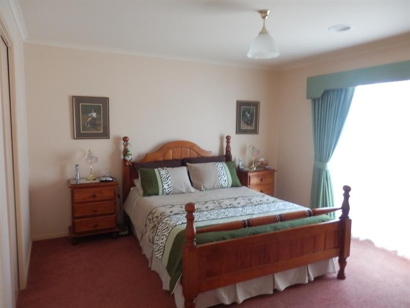 7 Park Avenue, Echuca VIC 3564