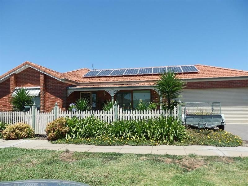 207 Service Street, Echuca VIC 3564