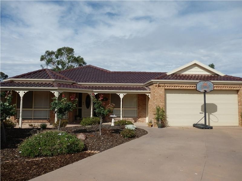 4 Julia Court, Moama NSW 2731