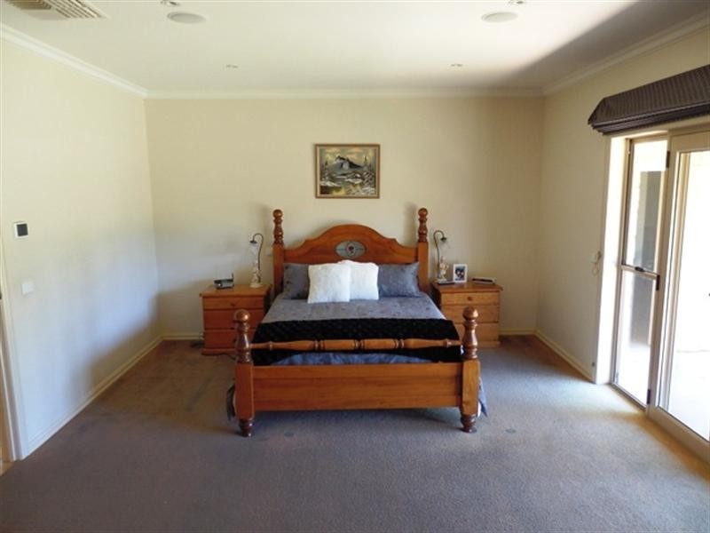 121 Latham Road, Echuca VIC 3564