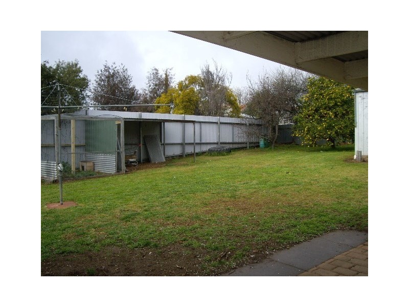 96 High Street, Eaglehawk VIC 3556