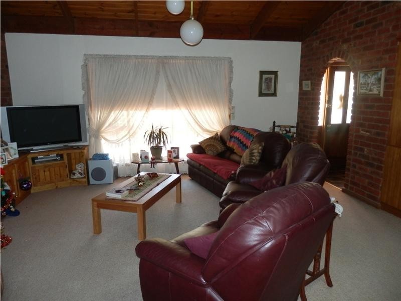 7 Adelaide Crescent, Echuca VIC 3564