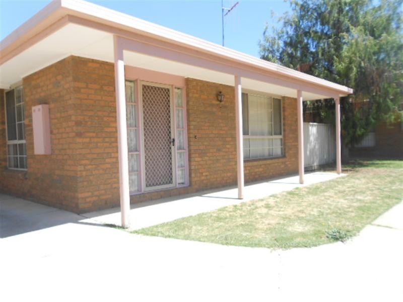 2/319 High Street, Echuca VIC 3564