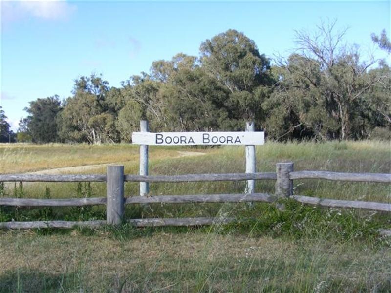2070 Perricoota Road, Moama NSW 2731