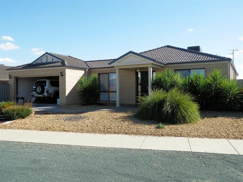 23 Jamieson Drive, Echuca VIC 3564