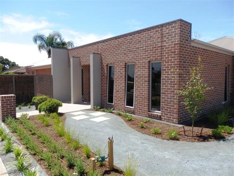 2/42 Blair Street, Moama NSW 2731