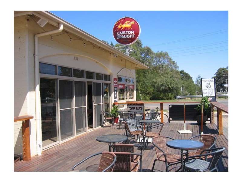 Hotel, 75 Ferrars Street, Rokewood VIC 3330