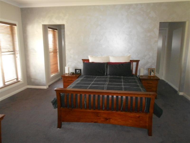 17 Forfar Drive, Moama NSW 2731