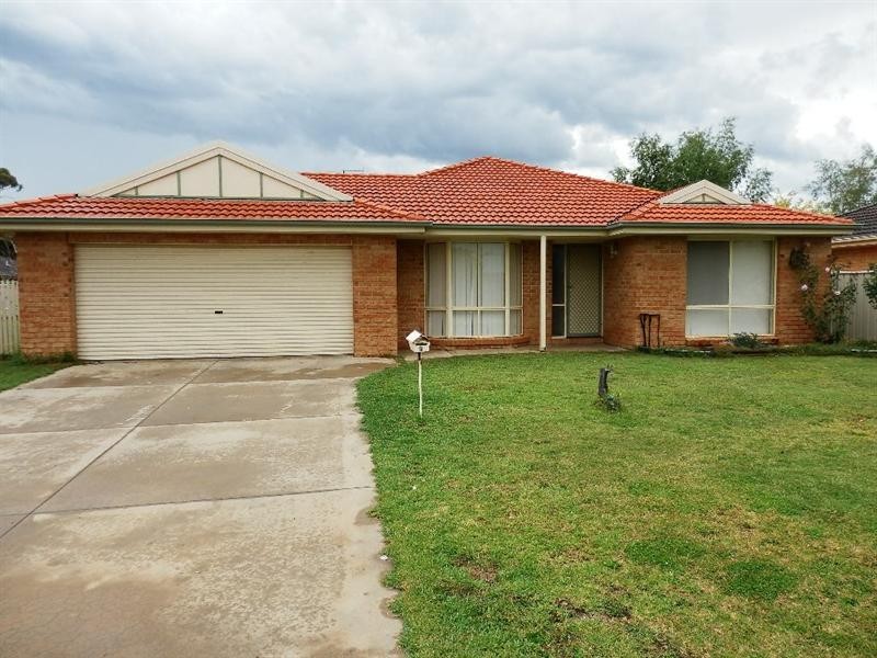 8 Callander Court, Moama NSW 2731