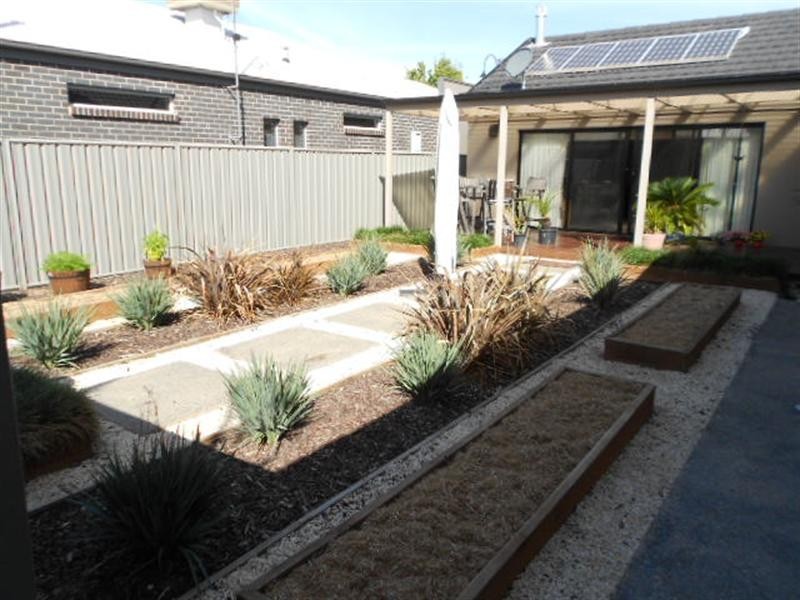 2 Victoria Place, Echuca VIC 3564