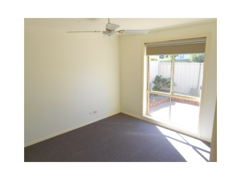 2/74 Hare Street, Echuca VIC 3564