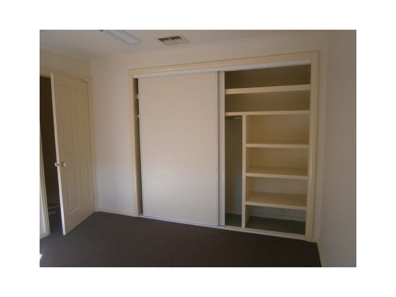 2/74 Hare Street, Echuca VIC 3564