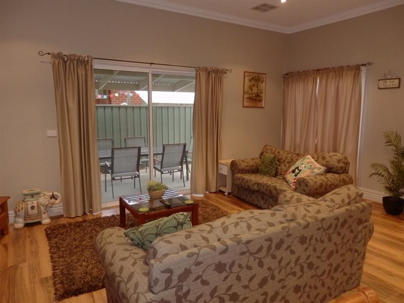 37 Chanter Street, Moama NSW 2731