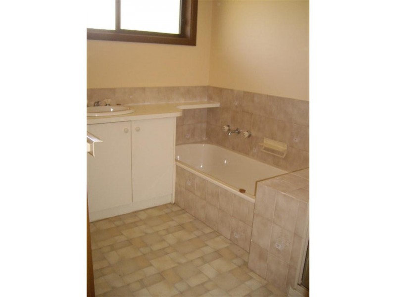 4 Colonel Court, Echuca VIC 3564