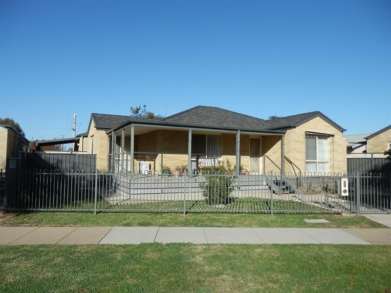 2/115 Goulburn Road, Echuca VIC 3564