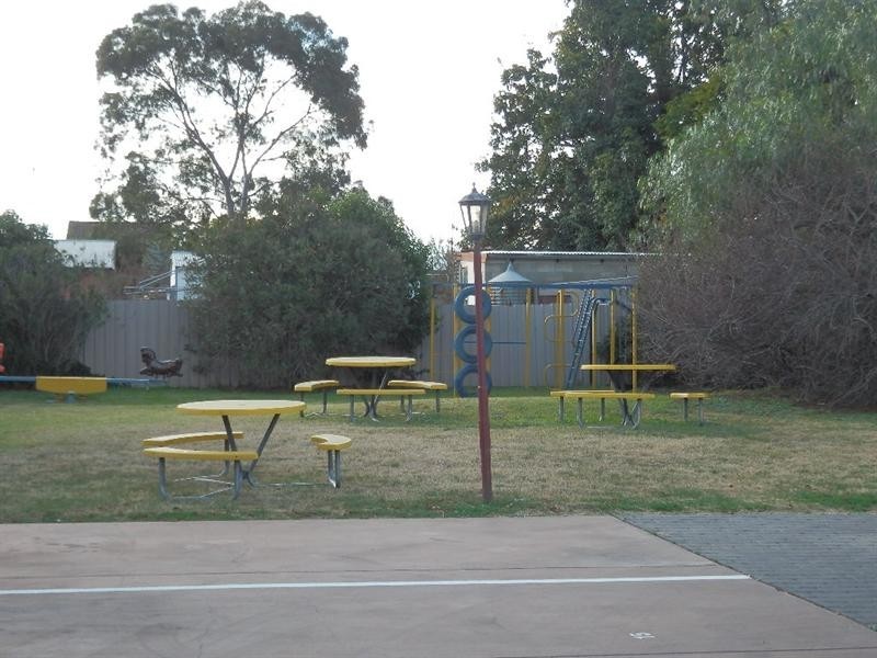 340 Ogilvie Avenue, Echuca VIC 3564