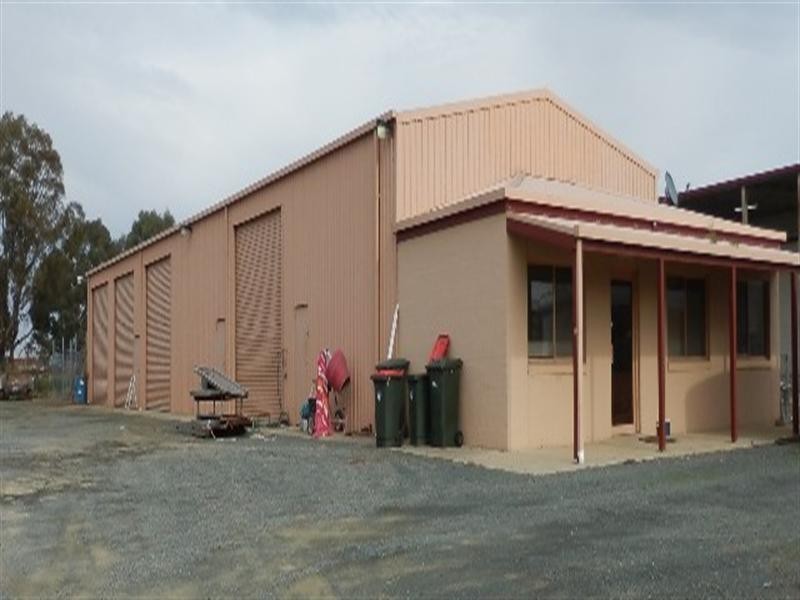 Shed 2 9 Matong Road, Echuca VIC 3564