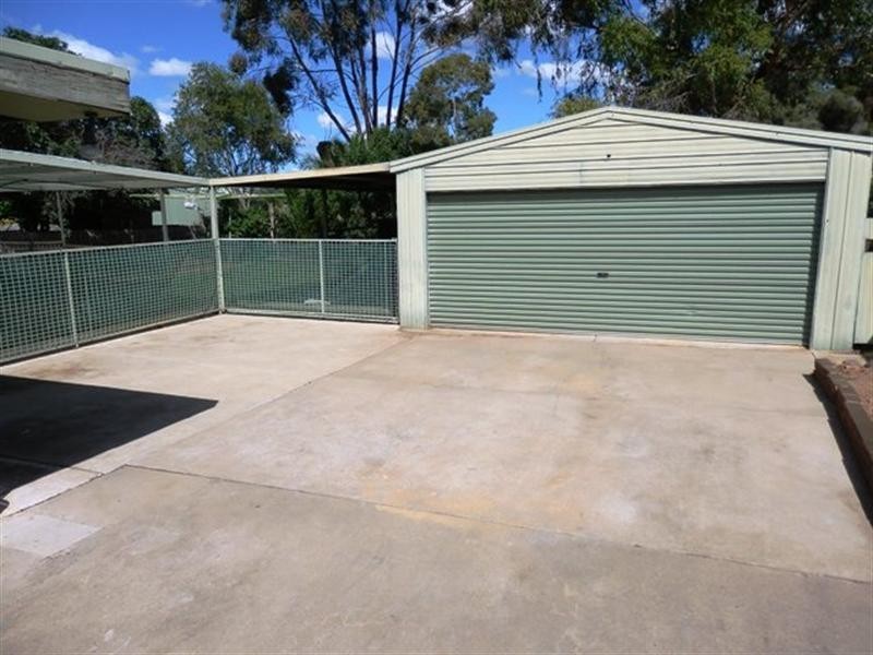 4 Pevensey Place, Moama NSW 2731