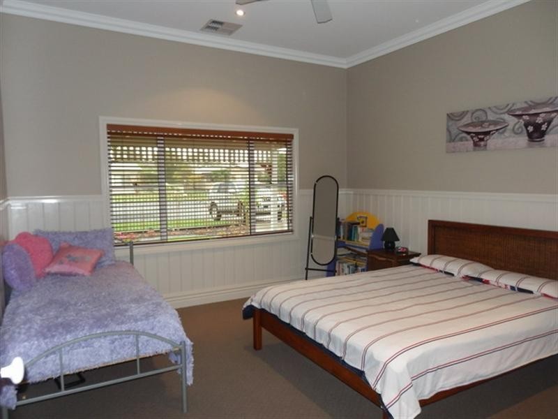 37 Chanter Street, Moama NSW 2731