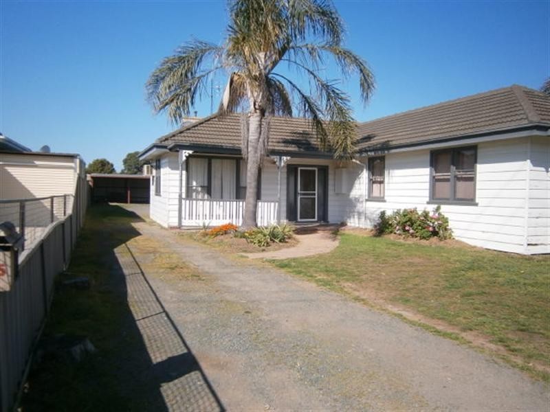 275 Ogilvie Avenue, Echuca VIC 3564