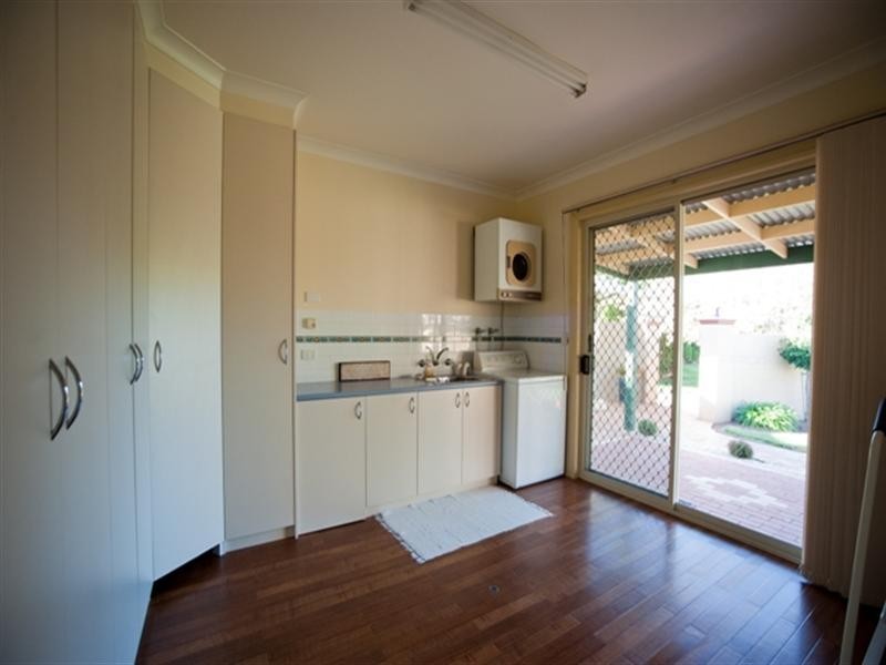 4 Jess Drive, Rochester VIC 3561