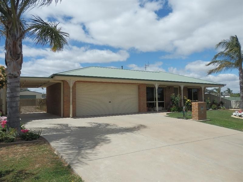 42 Paroo Street, Echuca VIC 3564