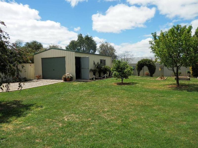 42 Paroo Street, Echuca VIC 3564