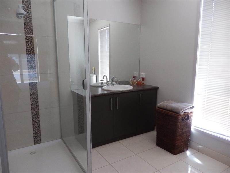 27 James Street, Echuca VIC 3564