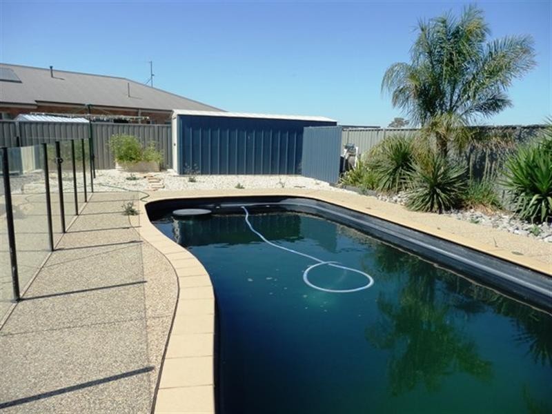 6 Westin Place, Echuca VIC 3564