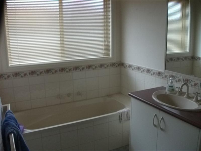 11 Glencoe Boulevard, Moama NSW 2731