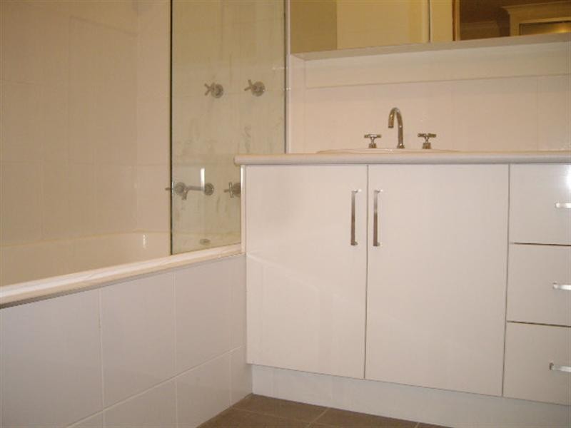 25 Civic Avenue, Echuca VIC 3564