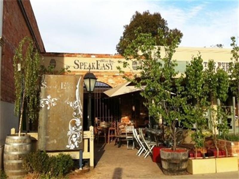 616-620 High Street, Echuca VIC 3564