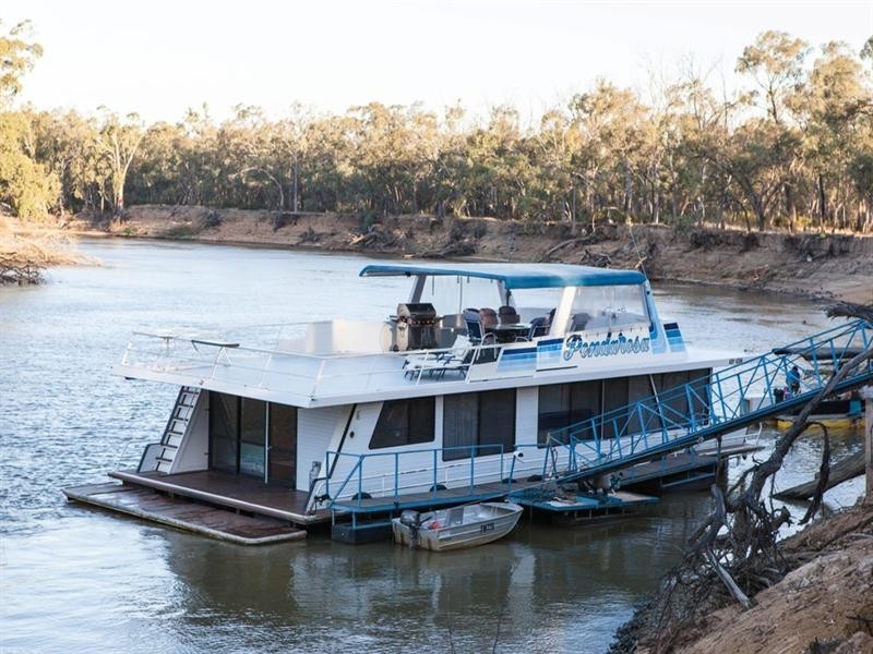 72 WHARPARIILA Drive, Echuca VIC 3564