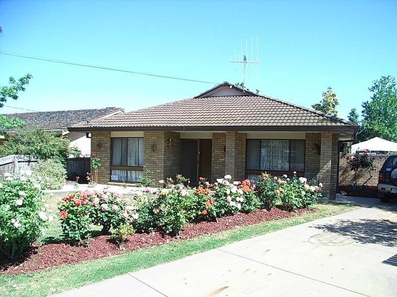 10 Vines Street, Echuca VIC 3564