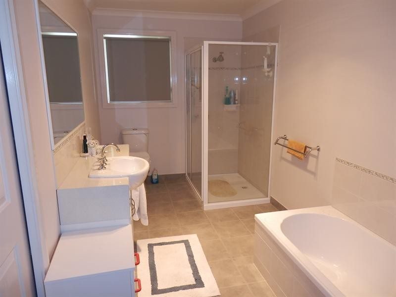 38 Swan Boulevard, Moama NSW 2731