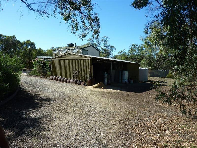 3203 Murray Valley Highway, Echuca VIC 3564