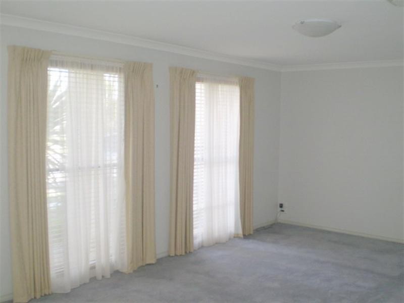 17 Glencoe Boulevard, Moama NSW 2731