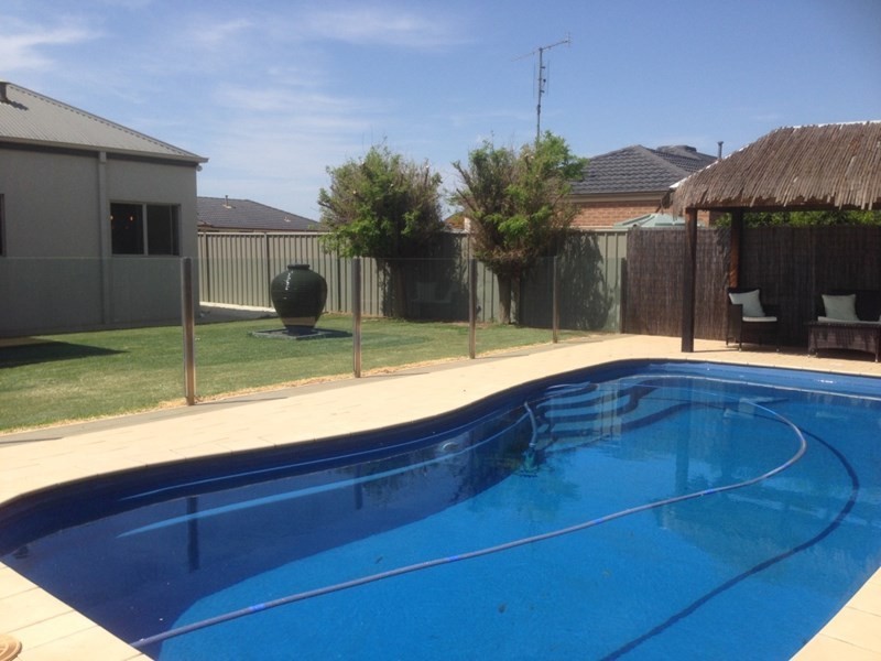 3 Sunset Avenue, Echuca VIC 3564