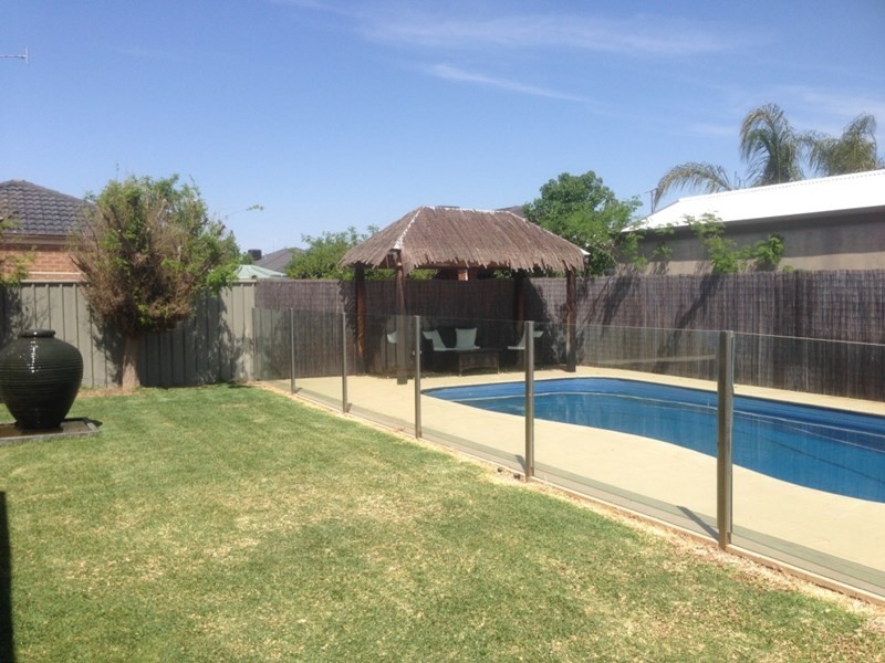 3 Sunset Avenue, Echuca VIC 3564