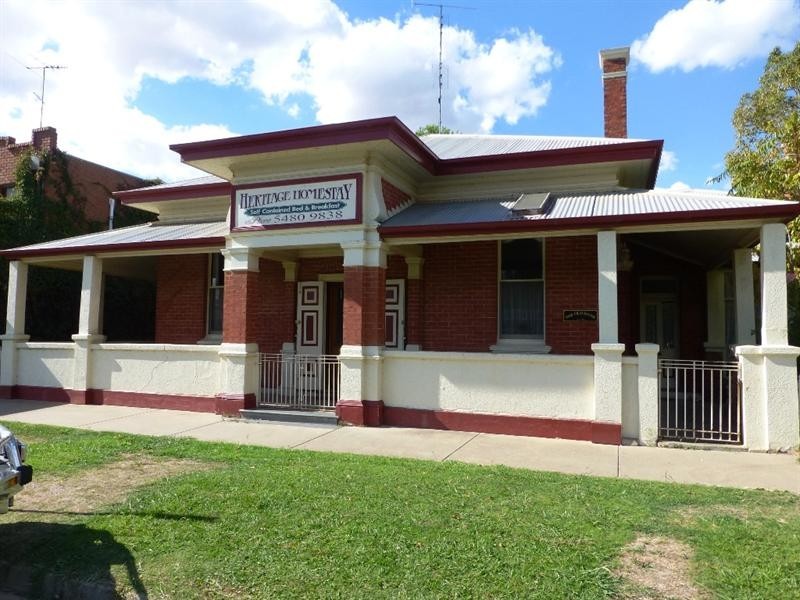 7 Meninya Street, Moama NSW 2731