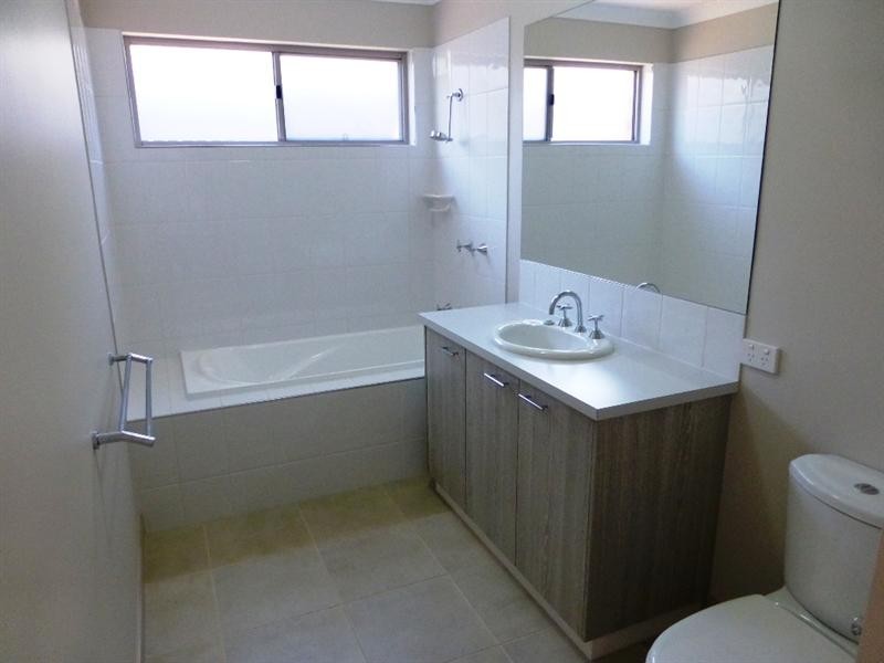 7 Council Street, Moama NSW 2731