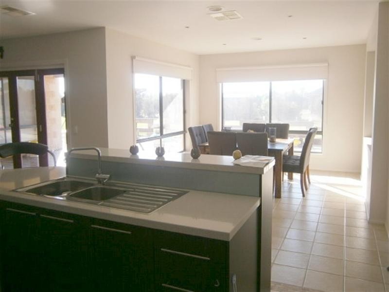 12 Ikona Drive, Echuca VIC 3564