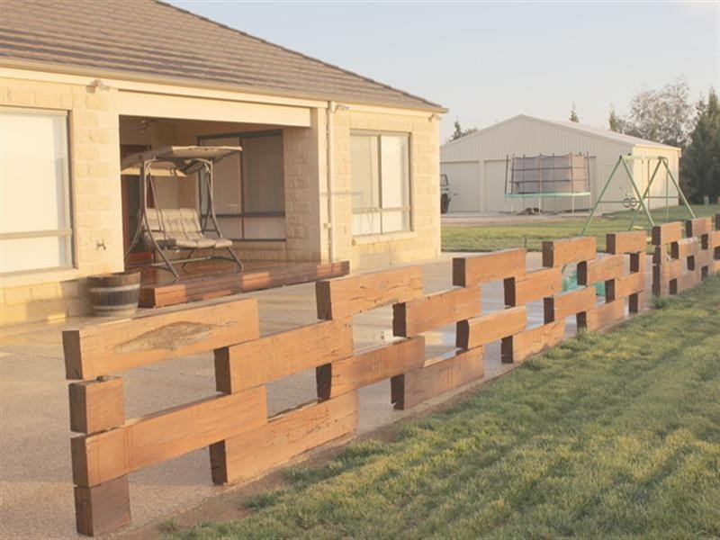 12 Ikona Drive, Echuca VIC 3564