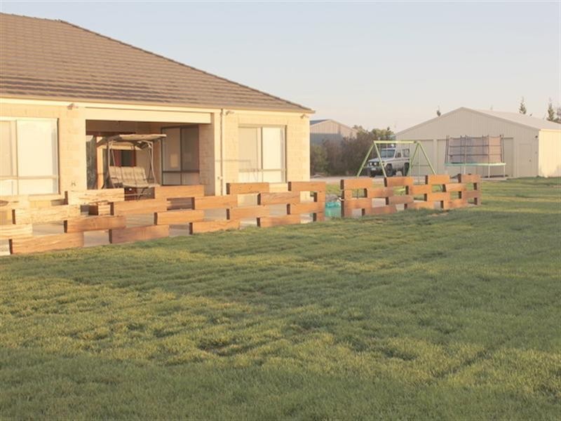 12 Ikona Drive, Echuca VIC 3564