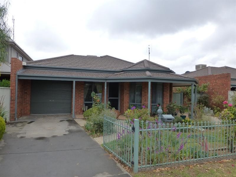 1/42 Blair Street, Moama NSW 2731