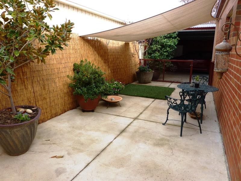 2/129 Goulburn Road, Echuca VIC 3564